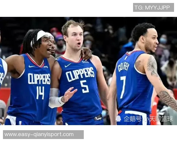 张佳玮分析卢指导全锋空间阵快船应为小卡引入年轻球员提升竞争力